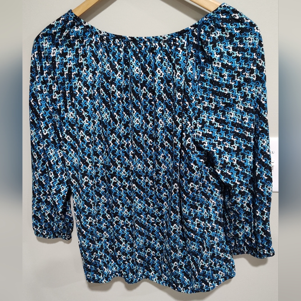 Michael Kors Women's Long Sleeve Blue Floral Top Blouse, Size Medium - Picture 5 of 8